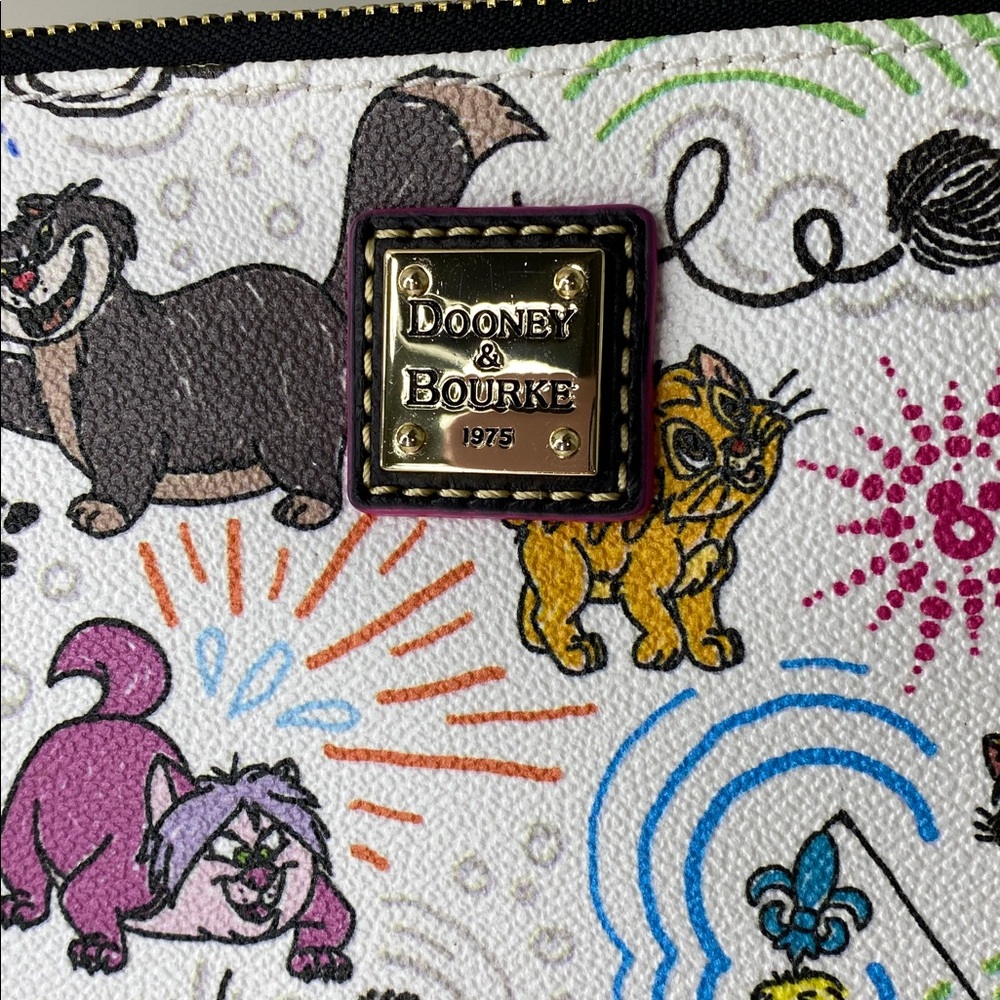 Dooney & Bourke x Disney Cats Wristlet - Picture 2 of 11